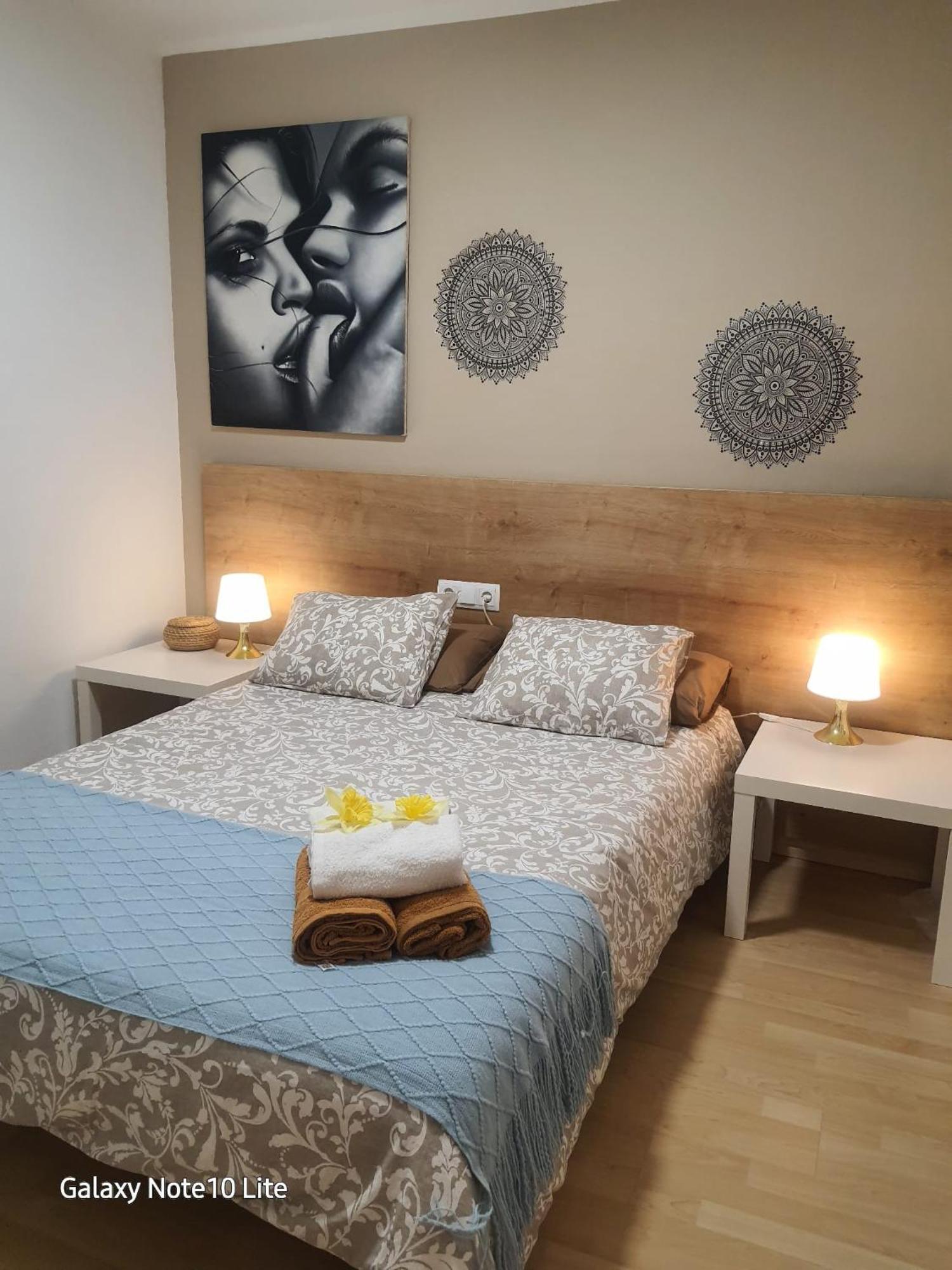 Precioso apartamento a menos de 100m de la playa Rosas Exterior foto
